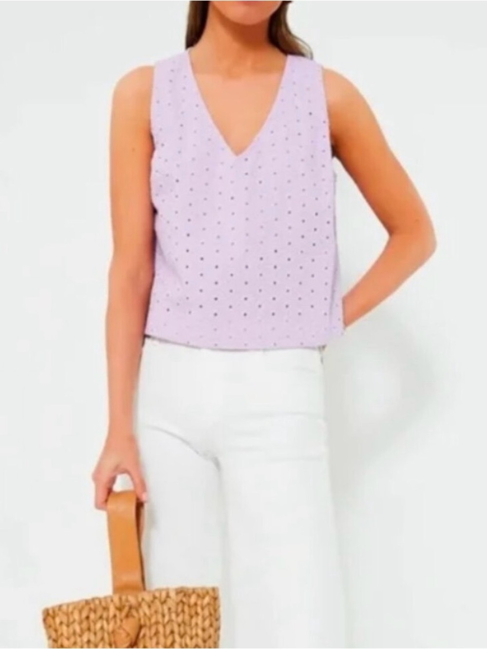 NEW Tuckernuck Valerie Lavender Eyelet V-Neck Sleeveless V-Neck Top NWT